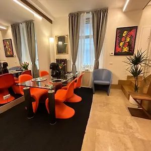 Leonetto Art Domus Rome